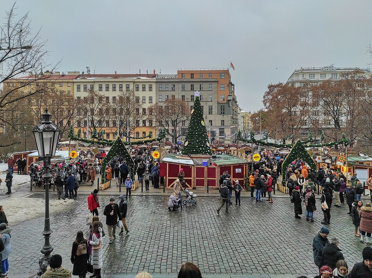 Náměstí Míru Christmas market, Prague